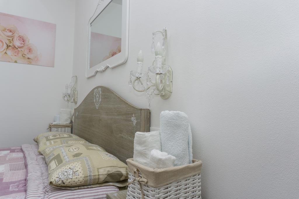 "6 In Centro" Guest House 산레모 외부 사진
