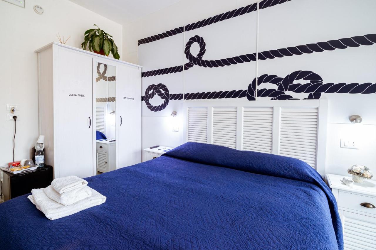 "6 In Centro" Guest House 산레모 외부 사진