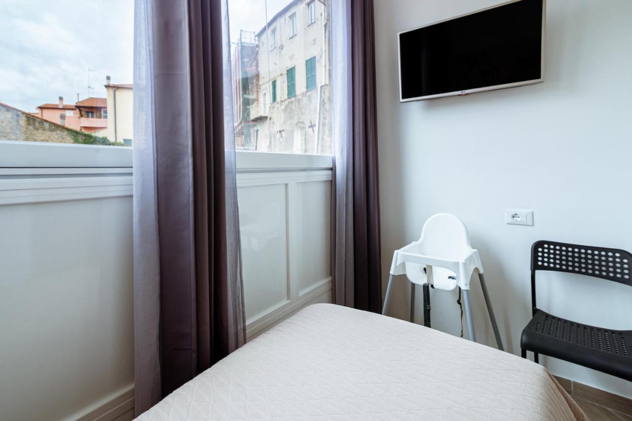 "6 In Centro" Guest House 산레모 외부 사진